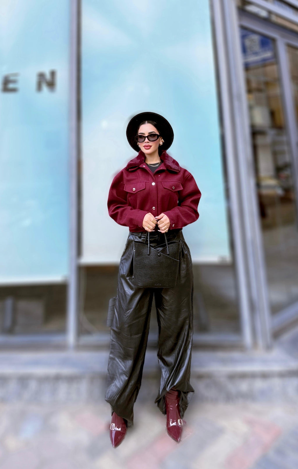 Broadcloth jacket -fur neck